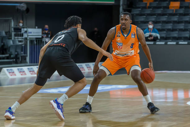 个转会窗口 个转会窗口