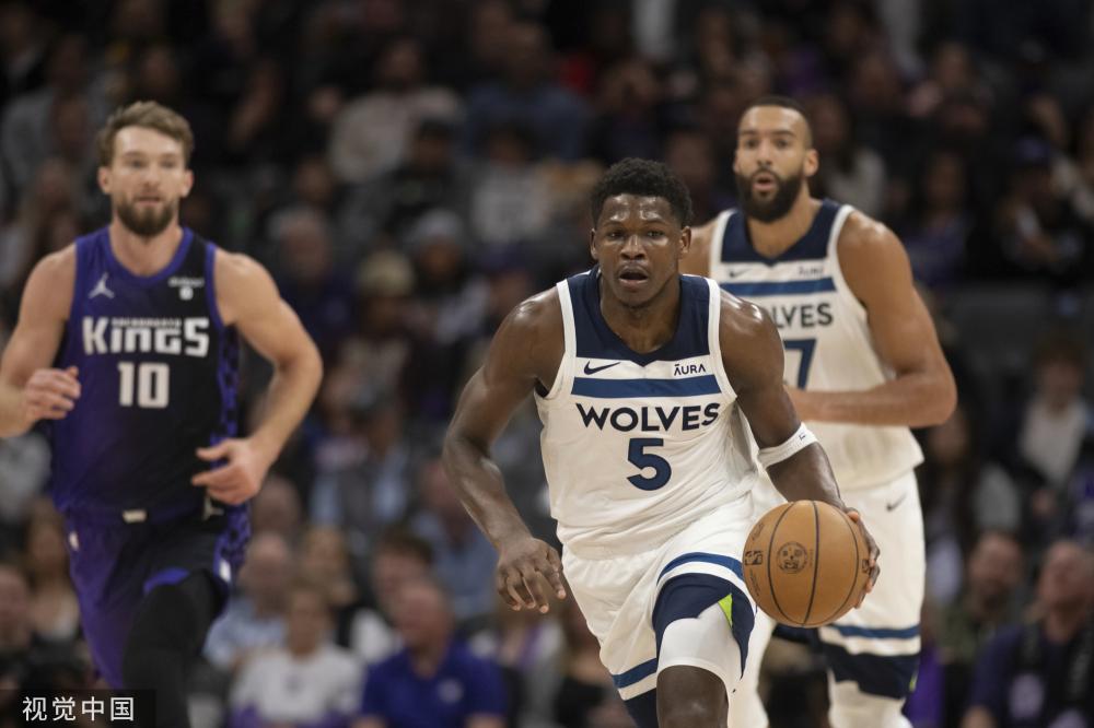 队脱颖而出 队脱颖而出