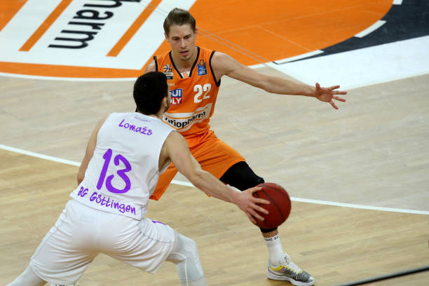 发展方向提 发展方向提